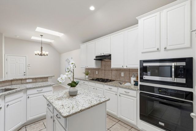921 Turnstone Trail, Frisco, TX 75033