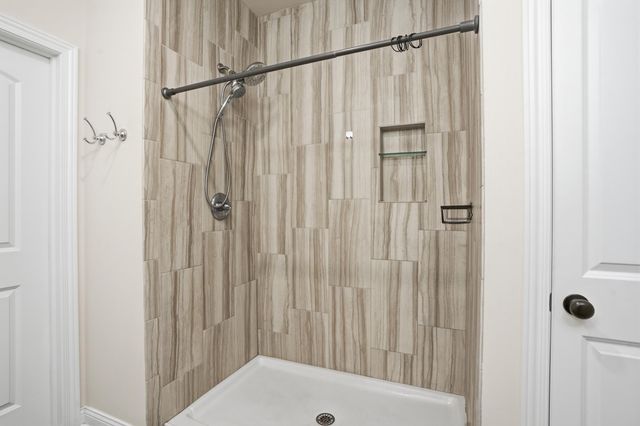 13331 Victoria Lane, Cedar Lake, IN 46303