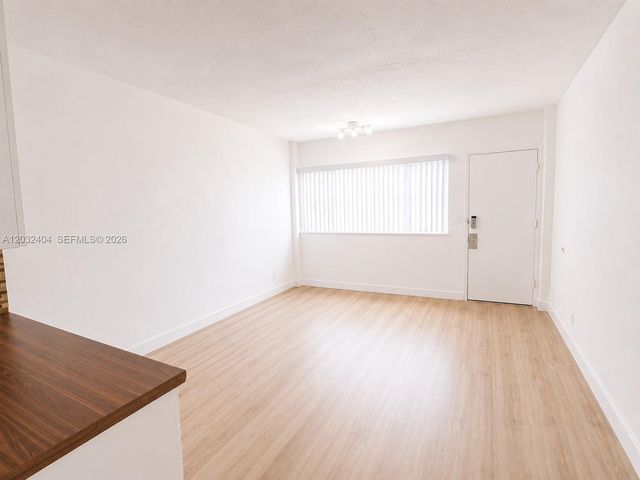 26 Diplomat Pkwy 2325, Hallandale Beach, FL 33009