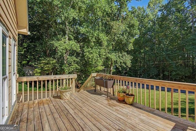 2276 Mohawk Trail, Acworth, GA 30102