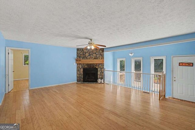 2276 Mohawk Trail, Acworth, GA 30102
