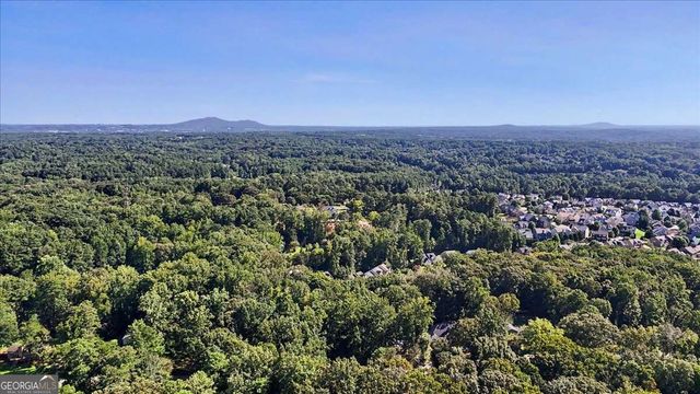 2276 Mohawk Trail, Acworth, GA 30102