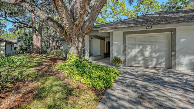 4716 OAK FOREST DRIVE W 56, Sarasota, FL 34231