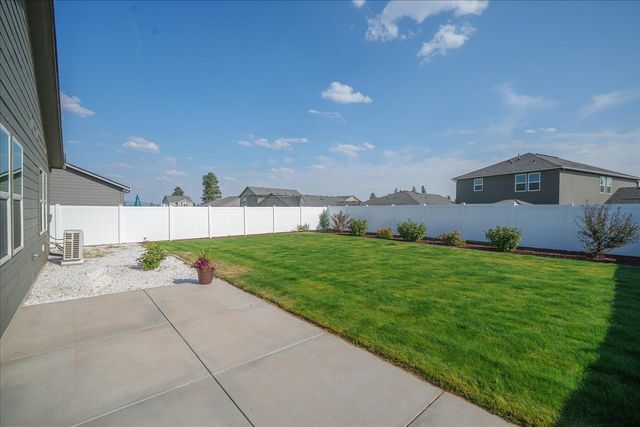 8505 W Red Ave, Cheney, WA 99004