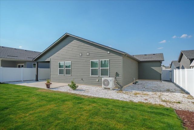 8505 W Red Ave, Cheney, WA 99004