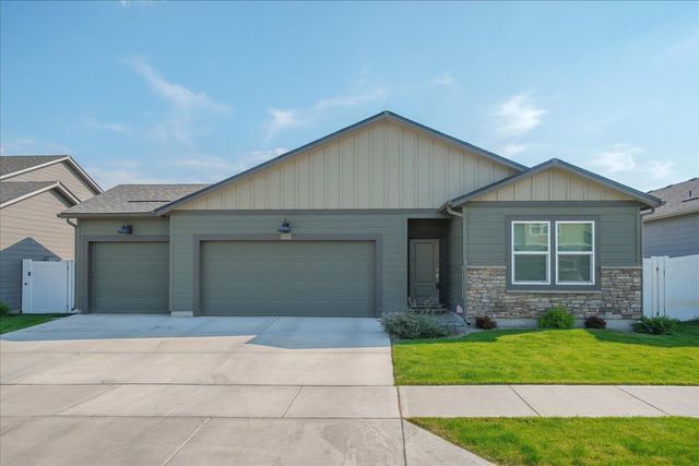 8505 W Red Ave, Cheney, WA 99004