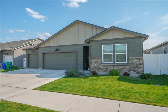 8505 W Red Ave, Cheney, WA 99004