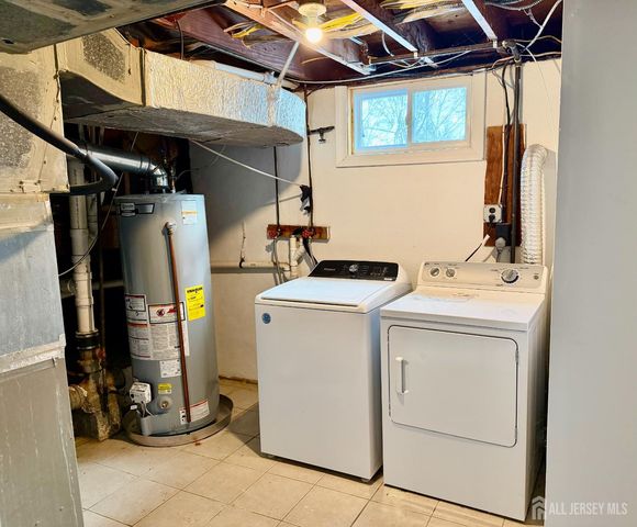 139 Rues Lane, East Brunswick, NJ 08816