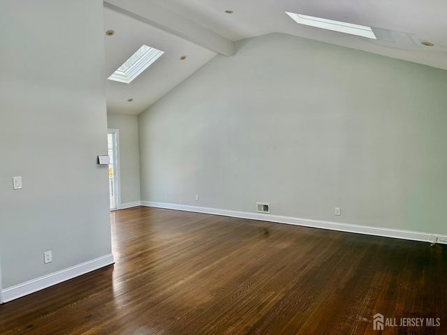 139 Rues Lane, East Brunswick, NJ 08816