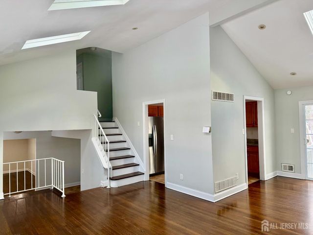 139 Rues Lane, East Brunswick, NJ 08816