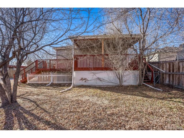 1570 Simms St, Lakewood, CO 80215