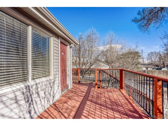 1570 Simms St, Lakewood, CO 80215