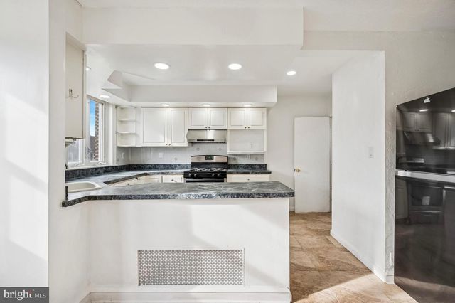 2930 GLENVIEW ST, Philadelphia, PA 19149