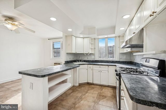 2930 GLENVIEW ST, Philadelphia, PA 19149