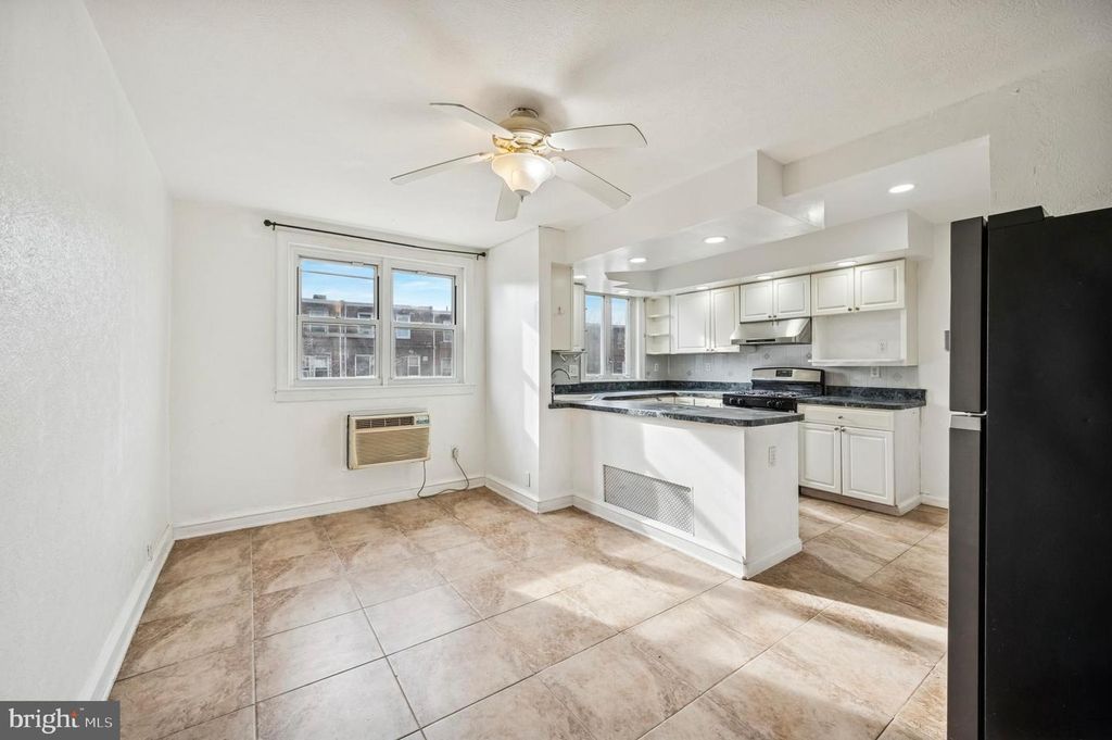 2930 GLENVIEW ST, Philadelphia, PA 19149