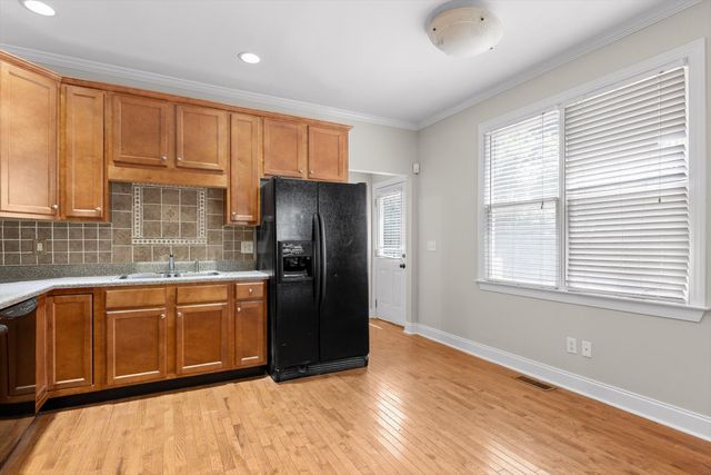 808 Fairview Avenue, Chattanooga, TN 37403