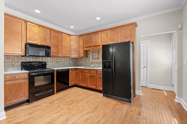 808 Fairview Avenue, Chattanooga, TN 37403