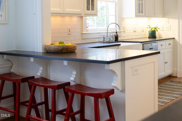 1014 W Forest Hills Boulevard, Durham, NC 27707