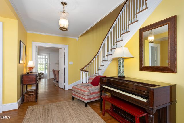 1014 W Forest Hills Boulevard, Durham, NC 27707