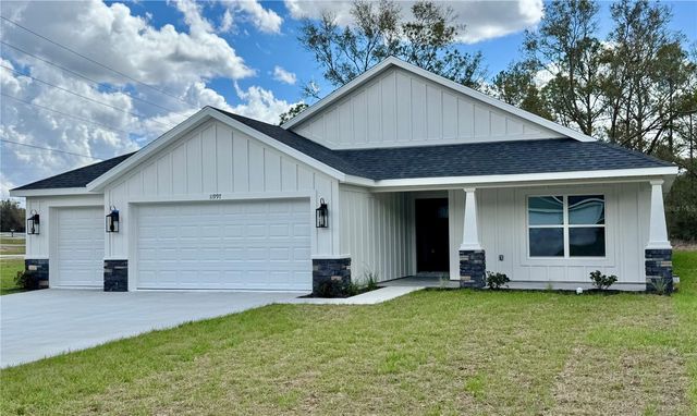 11997 N CONDOR DR, Dunnellon, FL 34433