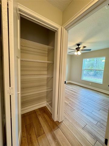 11997 N CONDOR DR, Dunnellon, FL 34433