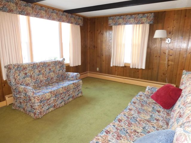 146 South Policy Street, Salem, NH 03079