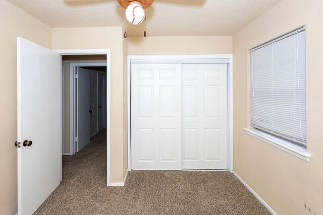 4625 SE Aberdeen Ave, Lawton, OK 73501