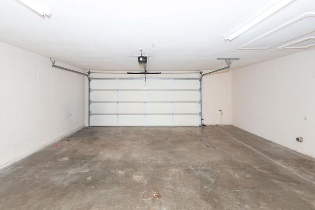 4625 SE Aberdeen Ave, Lawton, OK 73501