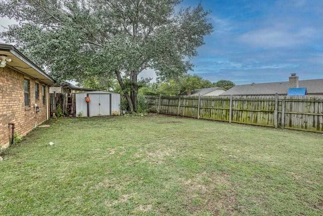 4625 SE Aberdeen Ave, Lawton, OK 73501