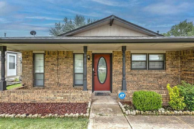 4625 SE Aberdeen Ave, Lawton, OK 73501