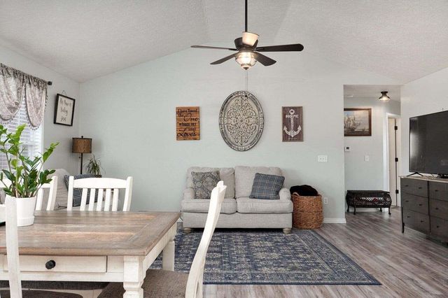 503 Cedar Lane, Willard, MO 65781