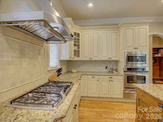 3912 Lake Spring Cove Court, Denver, NC 28037