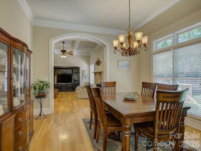 3912 Lake Spring Cove Court, Denver, NC 28037