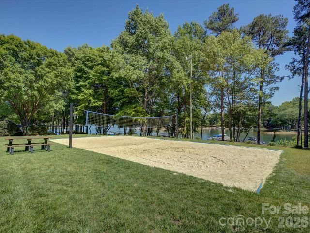 3912 Lake Spring Cove Court, Denver, NC 28037