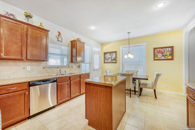 12202 Dewitt Way, San Antonio, TX 78253