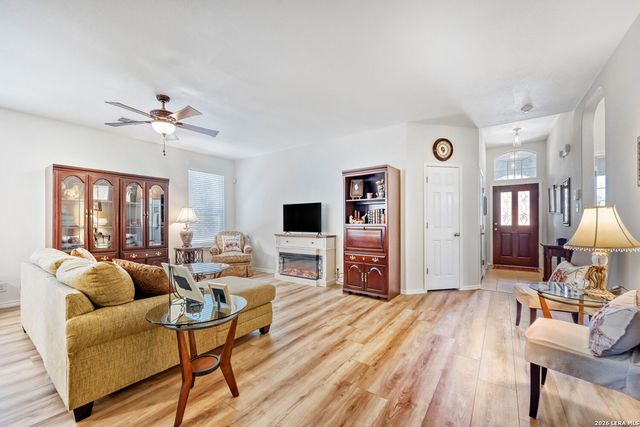 12202 Dewitt Way, San Antonio, TX 78253