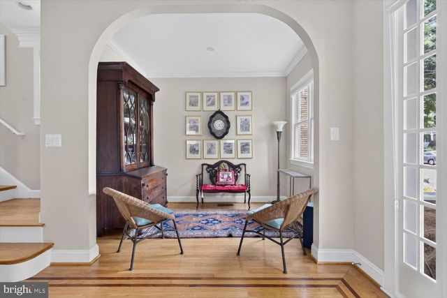 5316 42ND ST NW, Washington, DC 20015
