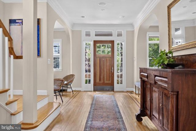 5316 42ND ST NW, Washington, DC 20015