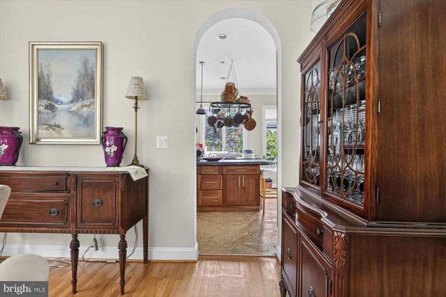 5316 42ND ST NW, Washington, DC 20015