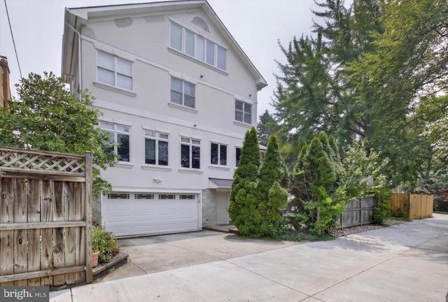 5316 42ND ST NW, Washington, DC 20015