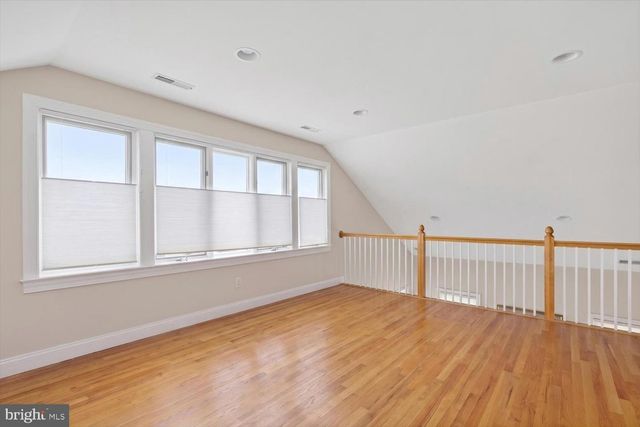 5316 42ND ST NW, Washington, DC 20015