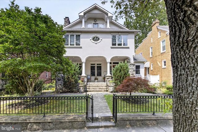 5316 42ND ST NW, Washington, DC 20015