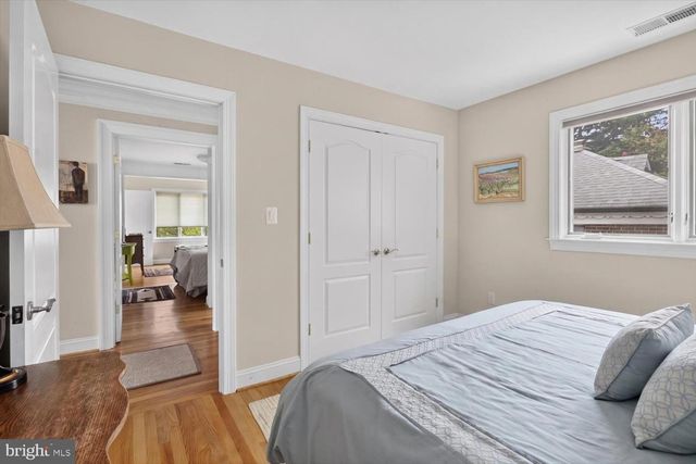 5316 42ND ST NW, Washington, DC 20015