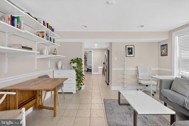 5316 42ND ST NW, Washington, DC 20015