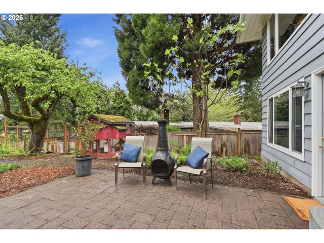 3015 Sw WESTWOOD Dr, Portland, OR 97225