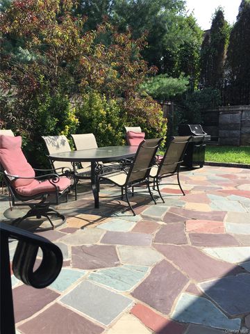 48 Parkway Road 1 flr, Bronxville, NY 10708