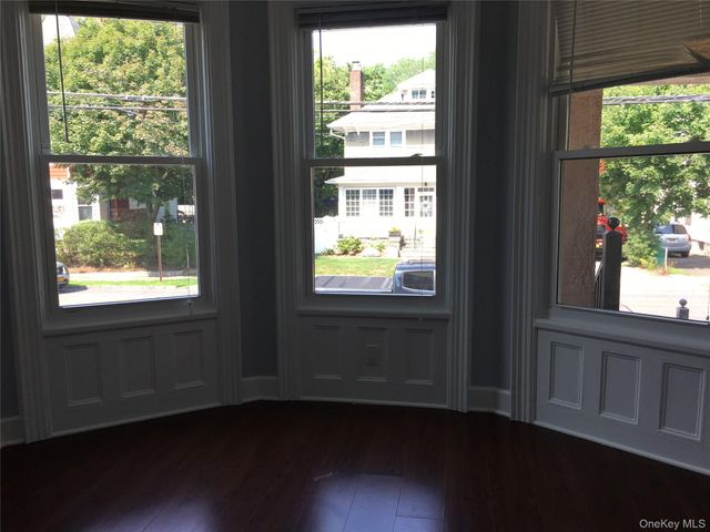 48 Parkway Road 1 flr, Bronxville, NY 10708