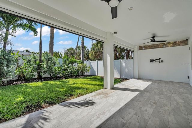 965 BRUCE AVENUE, Clearwater Beach, FL 33767