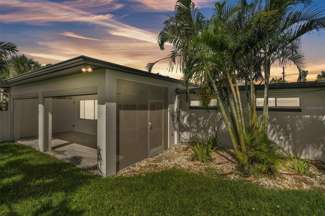 965 BRUCE AVENUE, Clearwater Beach, FL 33767