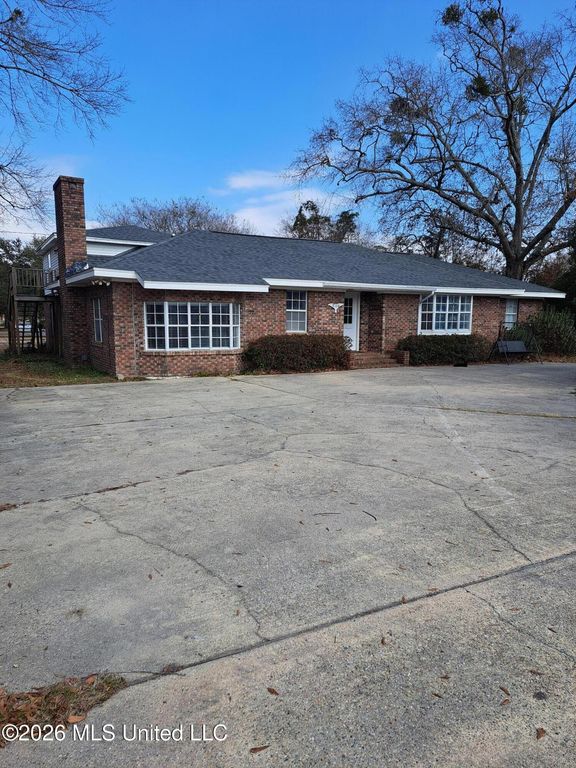 5106 Lawson Avenue, Gulfport, MS 39507